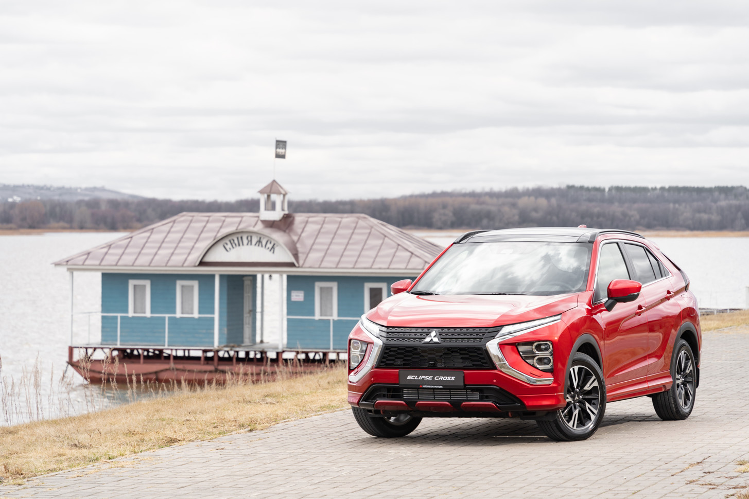 Обновленный Eclipse Cross